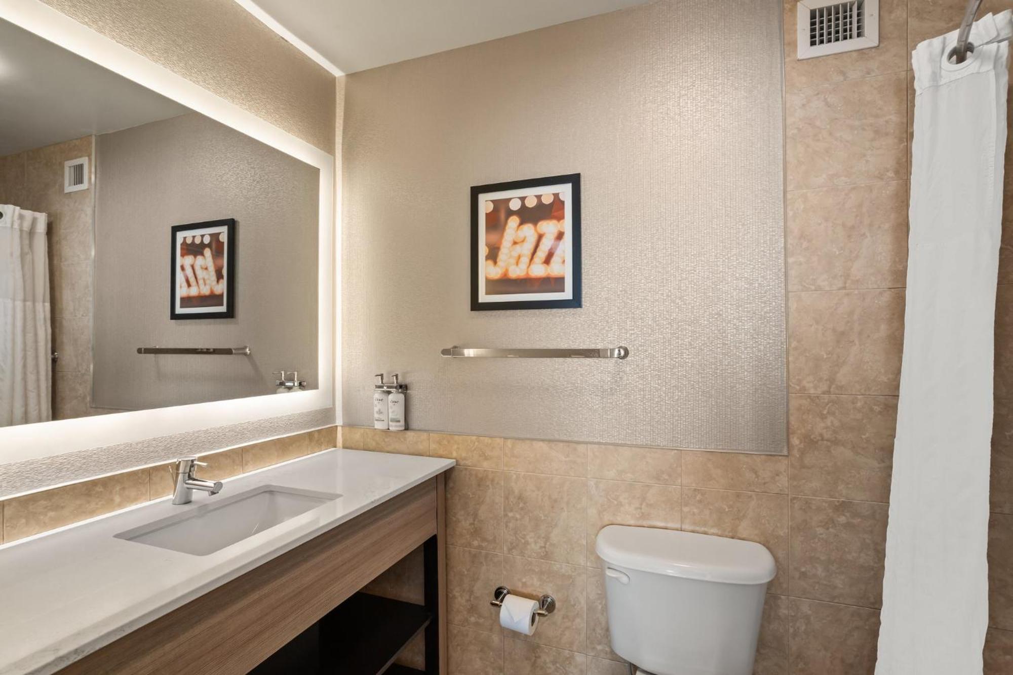 Hotel College Drive I-10 By Ihg 3*