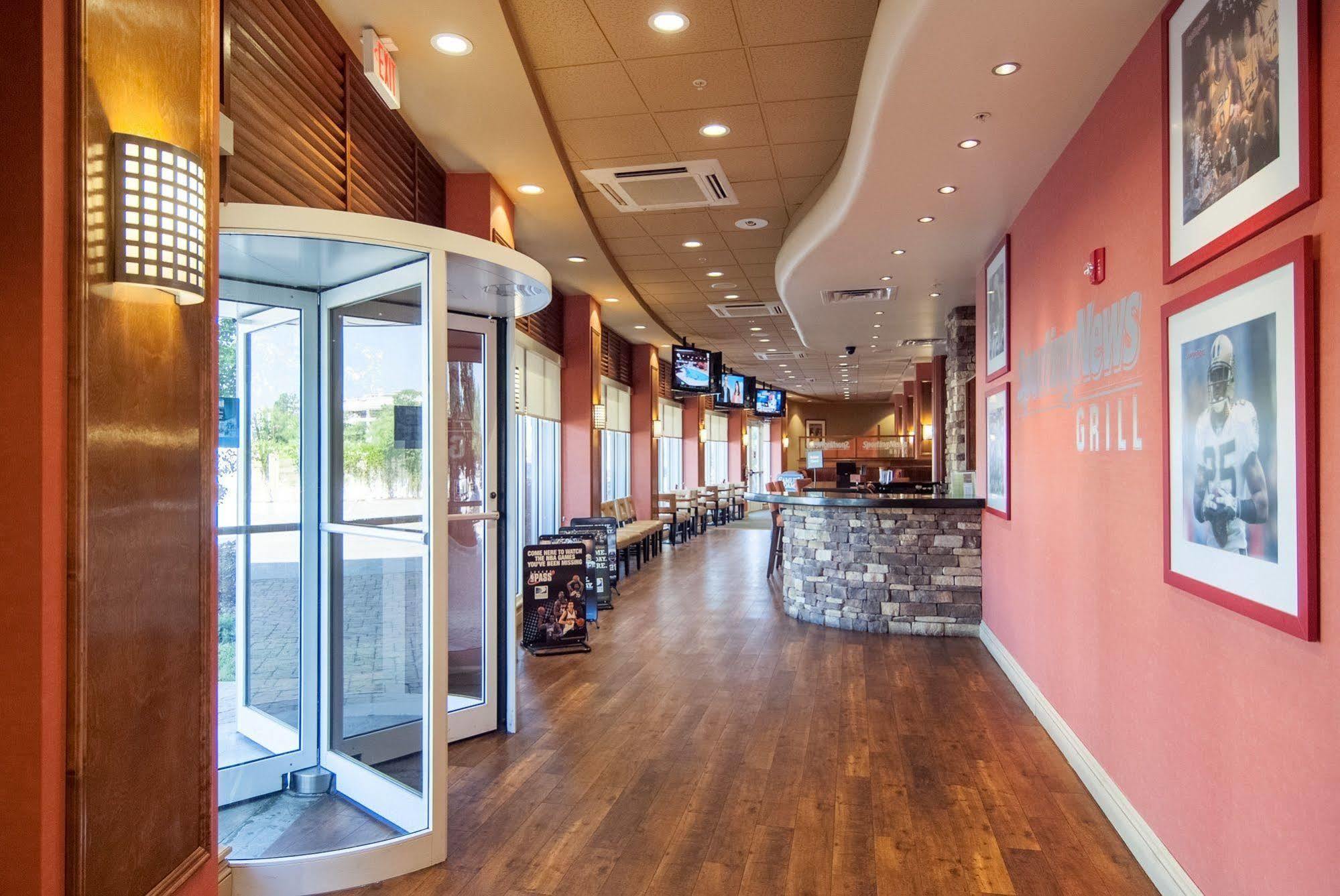 College Drive I-10 By Ihg 3* Baton Rouge